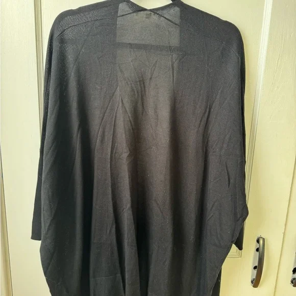 Black Open Front Kimono Cardigan - Picture 4 of 4
